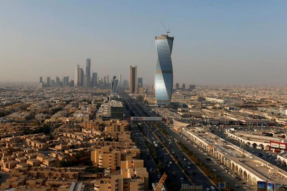 السعودية تقرر عزل المدينة الصناعية الثانية بمدينة الدمام و منع الدخول إليها أو الخروج منها 