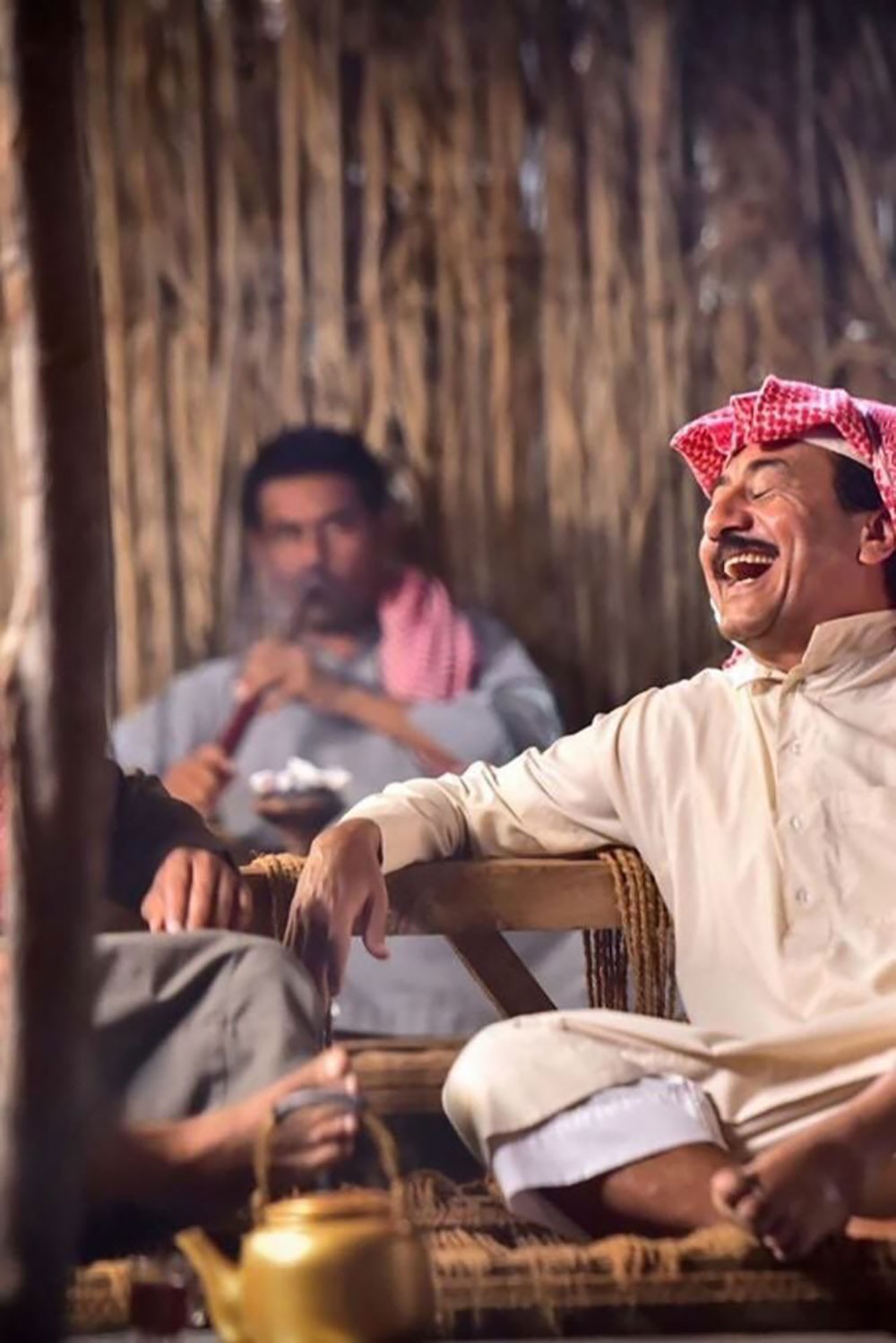 ناصر القصبي يثير عاصفة من الجدل بسبب “المثلية”