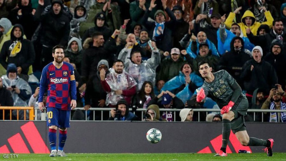  حارس ريال مدريد يثير الجدل.. "الوصيف أحق بلقب الليغا" 