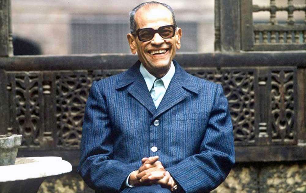 ريم بسيوني تتوج بـ"جائزة نجيب محفوظ" لأفضل رواية