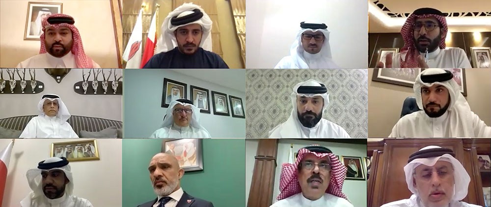 خالد بن حمد يبحث ملف المدارس الرياضية ودراسة تحويل الأندية الرياضية إلى شركات  