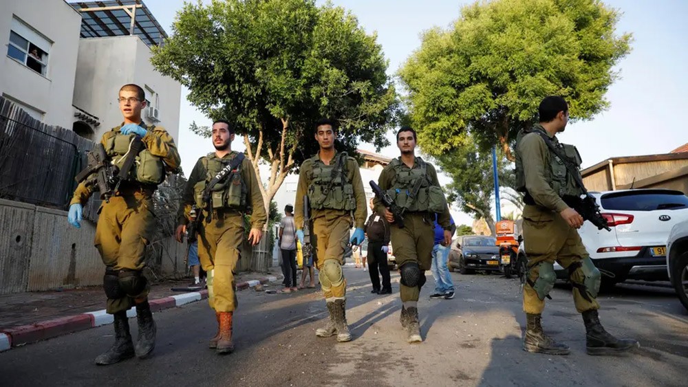 فلسطين.. الجيش الإسرائيلي يقتحم يعبد بعد مقتل جندي بحجر