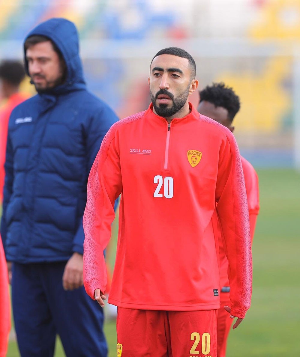 مهدي حميدان.. من الملاعب الكروية الى المقاعد الاكاديمية