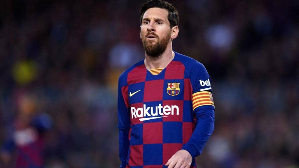 ميسي يعلّق على "التتويج بدوري الأبطال" وضم مارتينيز لبرشلونة