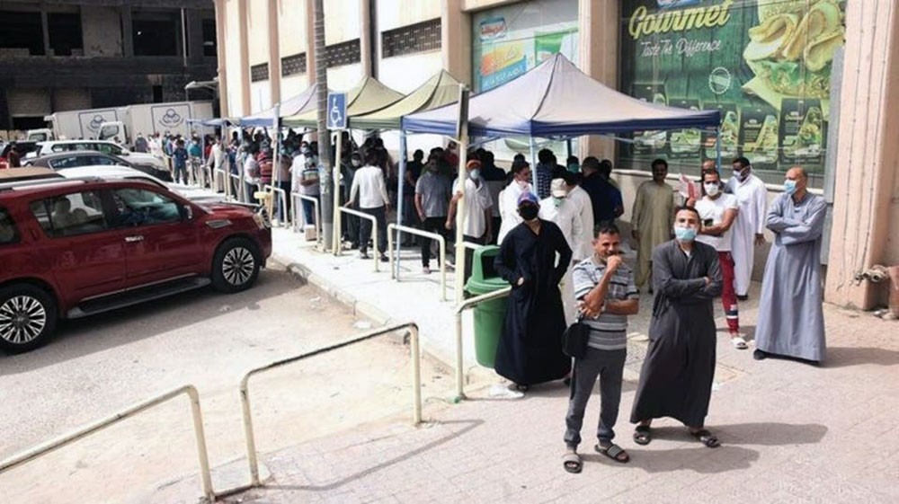 الكويت تسجل 885 إصابة جديدة.. وحصيلة قطر 29425