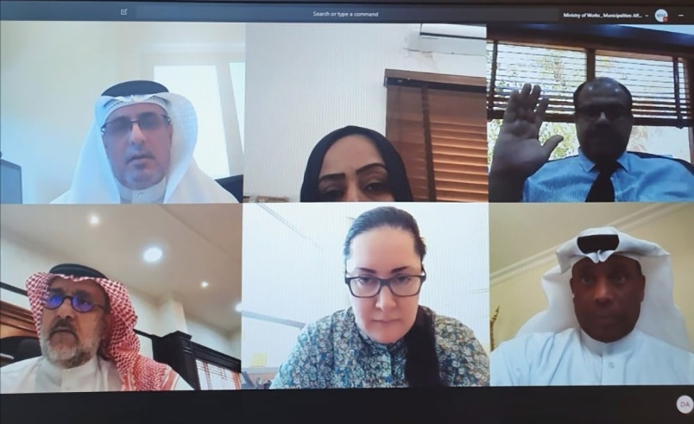 وكيلا الزراعة والثروة الحيوانية يبحثان خطوات خصخصة بعض خدمات المركز الوطني للمختبرات الزراعية