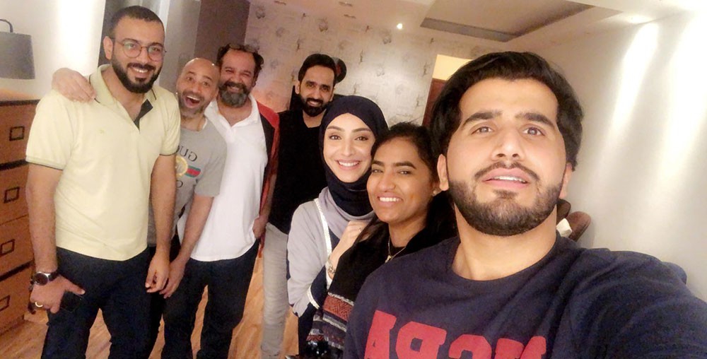 قنديل الحكايات يضع الرازي وطارق بن زياد بين يدي الطفل