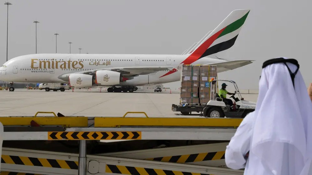 شركات طيران تتسابق على إلغاء طلبيات A380 منها "الإماراتية"