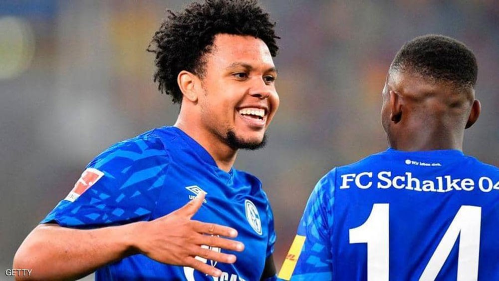  لاعب أميركي يتضامن مع فلويد على طريقته الخاصة 