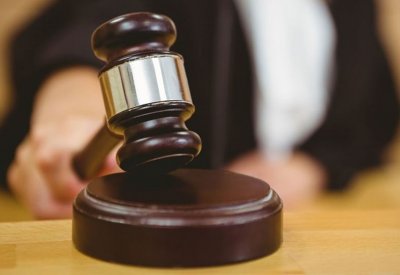وافدان يعترفان بتبييض 32 ألف دينار اختلساها من مقر عملهما