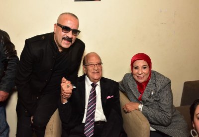 زوجة حسن حسني تكشف تفاصيل حياته قبل وفاته