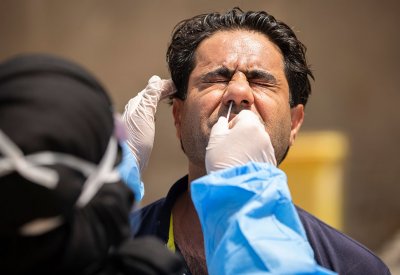 لأول مرة في العراق.. أكثر من ألف إصابة بكورونا في يوم واحد
