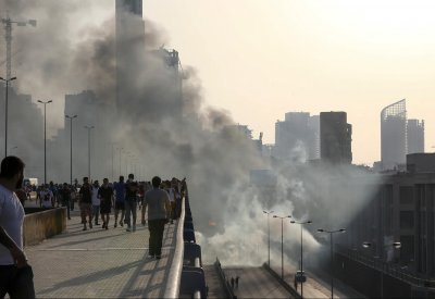 جرس الطائفية يقرع في بيروت.. وتحذيرات من الفتنة