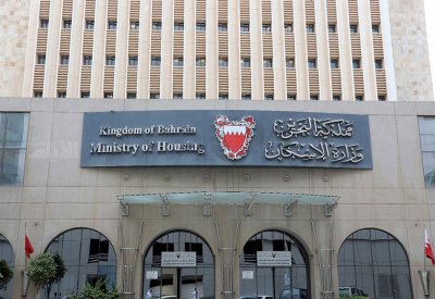 هل ستسمح "الاسكان" بزيارة لجنة التحقيق البرلمانية للوزارة؟