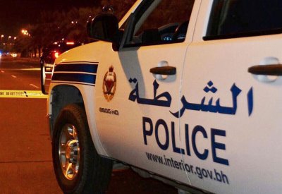 خلال ساعتين من تلقي البلاغ.. شرطة المحرق تقبض على "خمسيني" سرق سيارة في منطقة عراد 