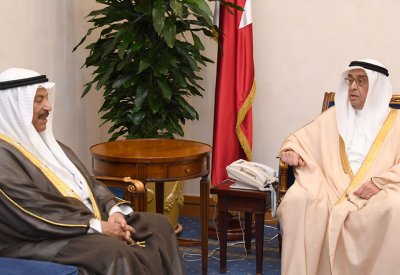 محمد بن مبارك يستقبل رئيس مجلس الشورى