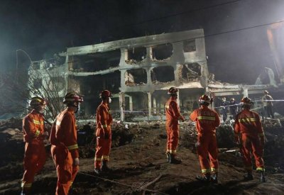 18 قتيلا وانهيار منازل ومصانع بانفجار هائل في الصين