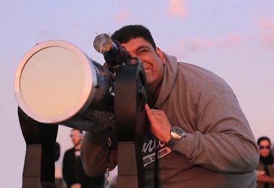بالفيديو: كسوف الأحد يبدأ بجزر حوار وينتهي بشمال ديار المحرق 