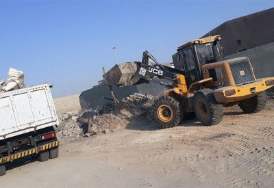 بلدية المنطقة الجنوبية تقوم بحملة تنظيف شاملة في هورة سند