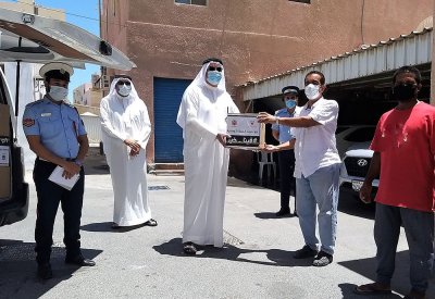 المحافظة الشمالية: توزيع مجموعة من السلال الغذائية على أفراد العمالة الوافدة