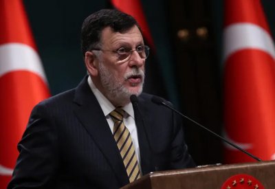 السراج يلتقي تبون اليوم.. ويرفض المشاركة بالاجتماع العربي