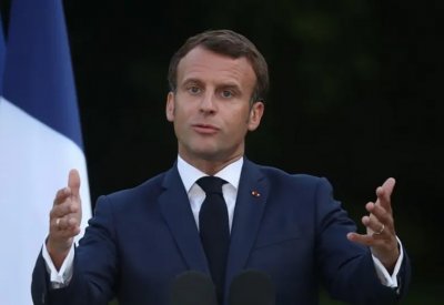 ماكرون: تركيا تمارس "لعبة خطيرة" في ليبيا