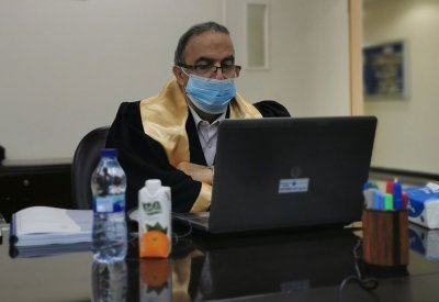 "علم النفس" بجامعة البحرين يناقش 6 أطروحات ماجستير لطلبته