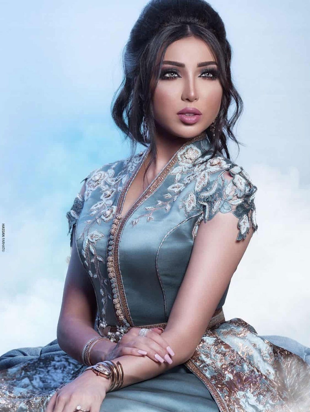 دنيا بطمة تطلق حملة تبرعات 