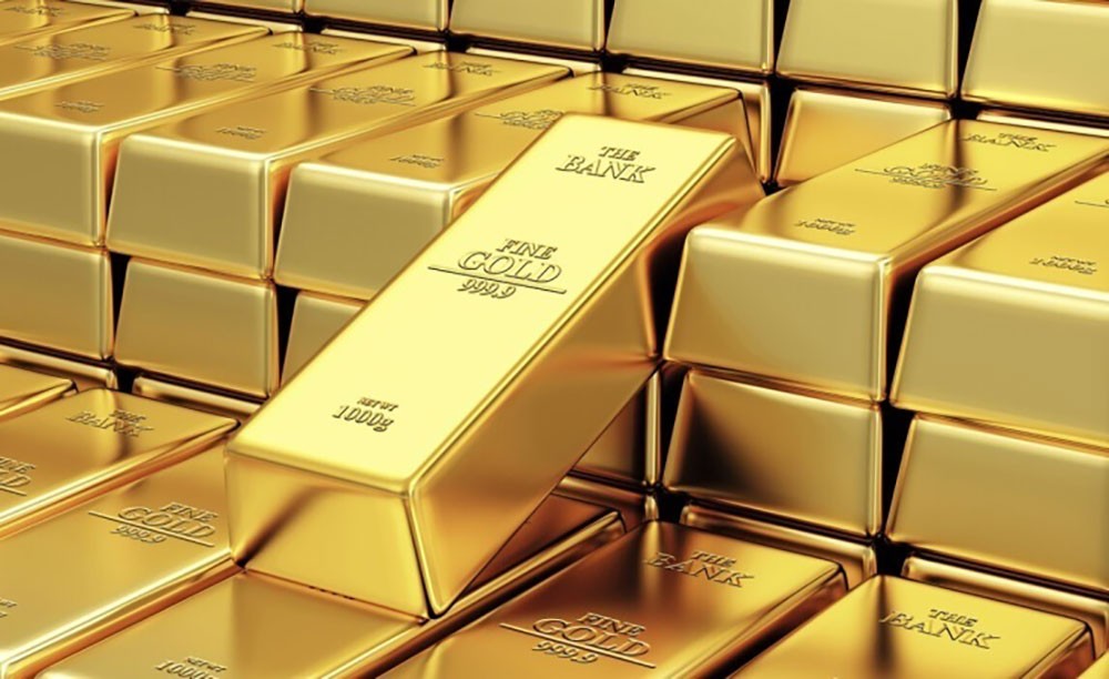 انخفاض أسعار الذهب في التعاملات الفورية 0.65 %