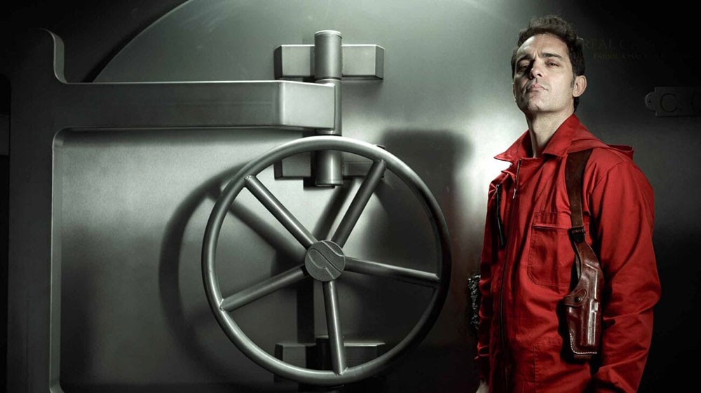 لماذا استُبعد بيدرو ألونسو من "La Casa De Papel“