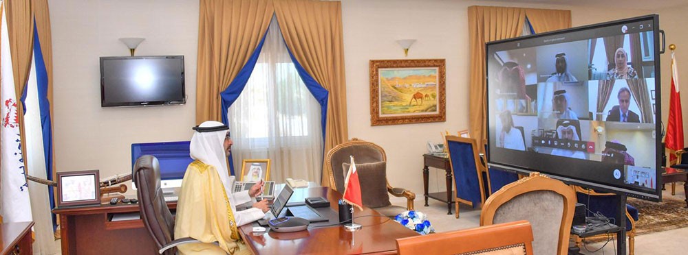 محافظ الجنوبية يترأس اجتماعاً تنسيقياً عن بعد لمتابعة مشاريع تطوير المرافق العامة بالمحافظة