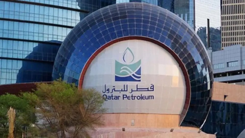 قطر للبترول و"بي إن سبورت" تسرحان مئات الموظفين