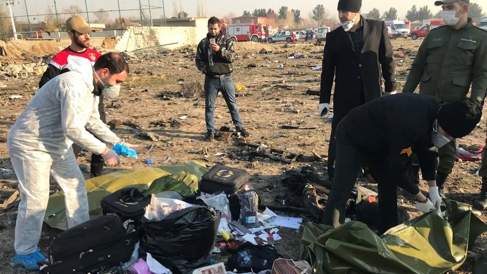 أشهر ألم مضت.. أهالي "الأوكرانية": ما دور الحرس الثوري؟