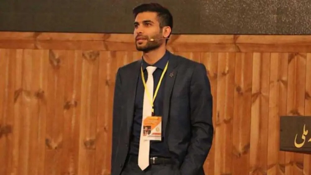 أقر بانتهاك العقوبات الأميركية.. رجل إيران يعترف