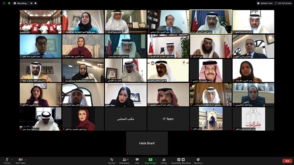 الصالح بعد اجتماع الوضع المالي: الحكومة وعدت بتوظيف بحرينيين أكثر