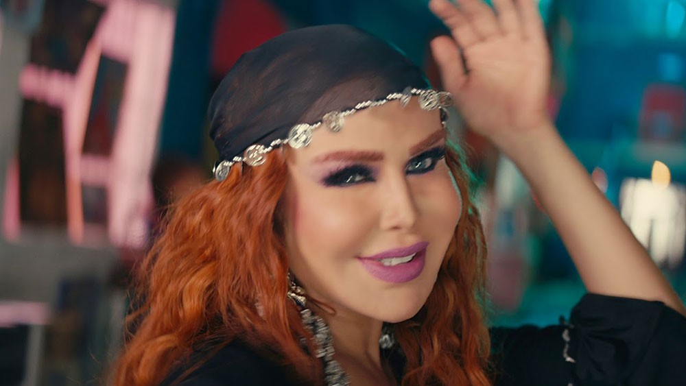 رولا سعد تنتهي من تسجيل أغنية جديدة