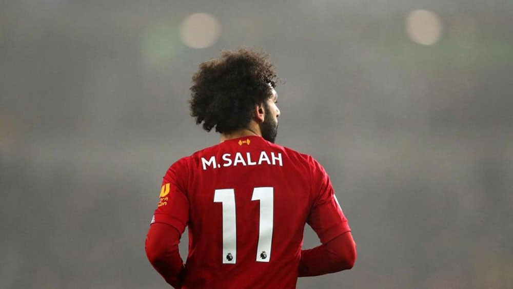 الإصابة تهدد محمد صلاح بالغياب عن "ديربي ليفربول"