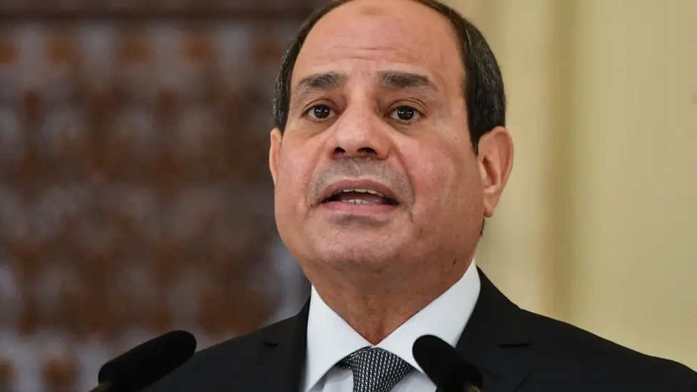 السيسي: جيشنا قوي وقادر على الدفاع عن مصر داخل وخارج حدودها