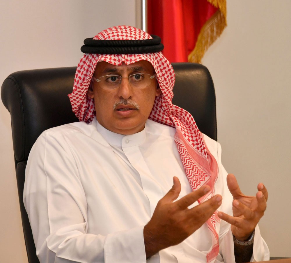 وزير الصناعة: تداعيات فيروس كورونا توجب على الجميع الاستعداد للتعامل مع المرحلة المقبلة وتحدياتها