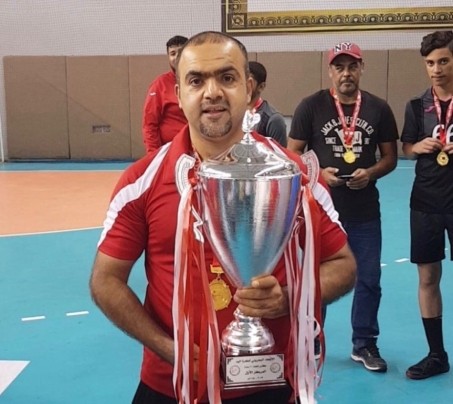 المراغي: الدير سعيد بعملي والاتصالات مقطوعة