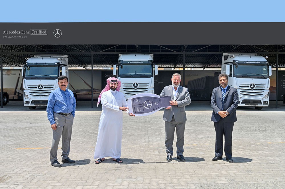 شركة AMEENCO تستلم مجموعة من شاحنات مرسيدس-بنز المعتمدة المستعملة من شركة الحداد للسيارات