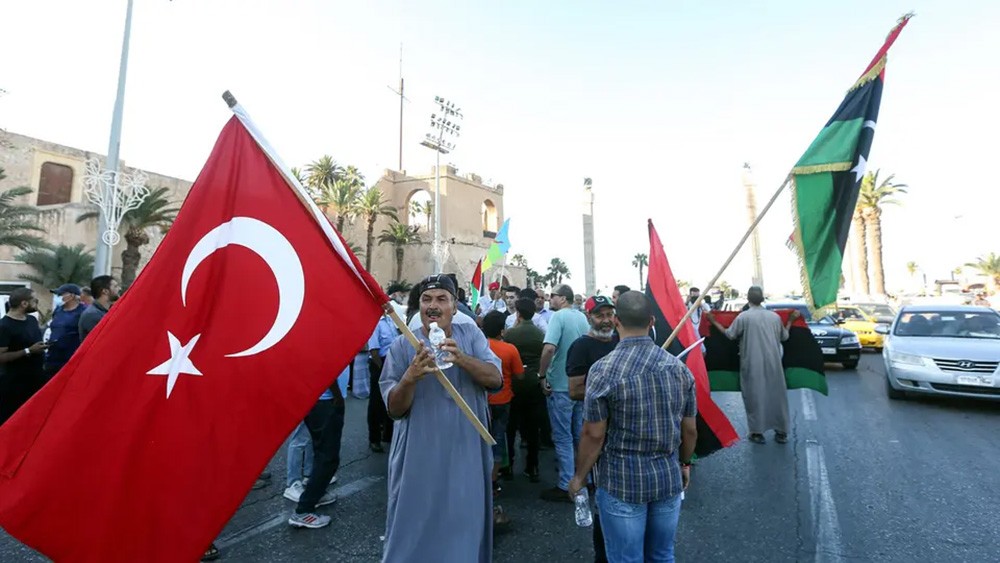 قبائل ورفلة: الليبيون سيتصدون للاستعمار العثماني الجديد