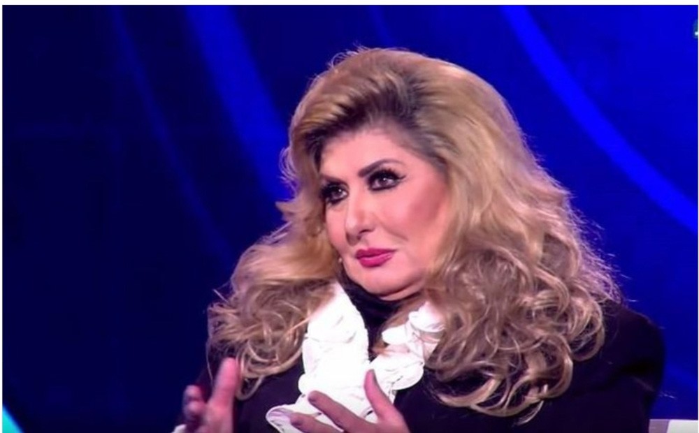 مشهد المايوه في "نص أرنب" أذاني