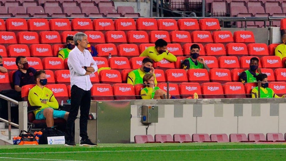 كيكي سيتيين يعترف: برشلونة بعيد عن مستواه