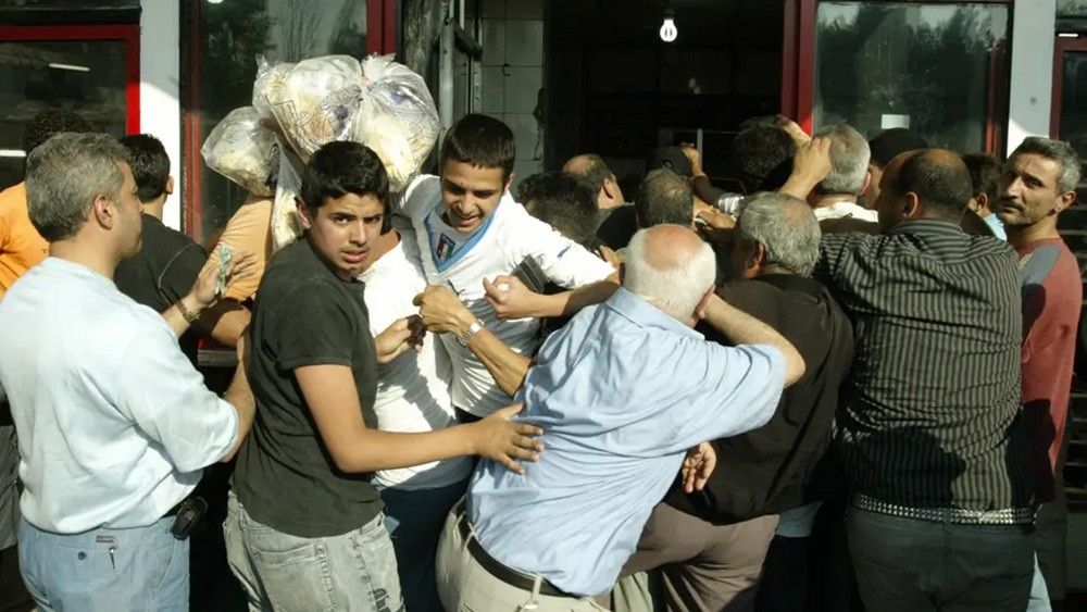 تقرير: لبنان مقبل على الانهيار.. والجوع عنوان المرحلة