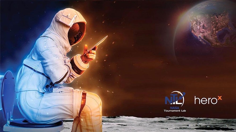 ناسا تقدم جوائز لمن يصمم مرحاضاً يعمل على سطح القمر