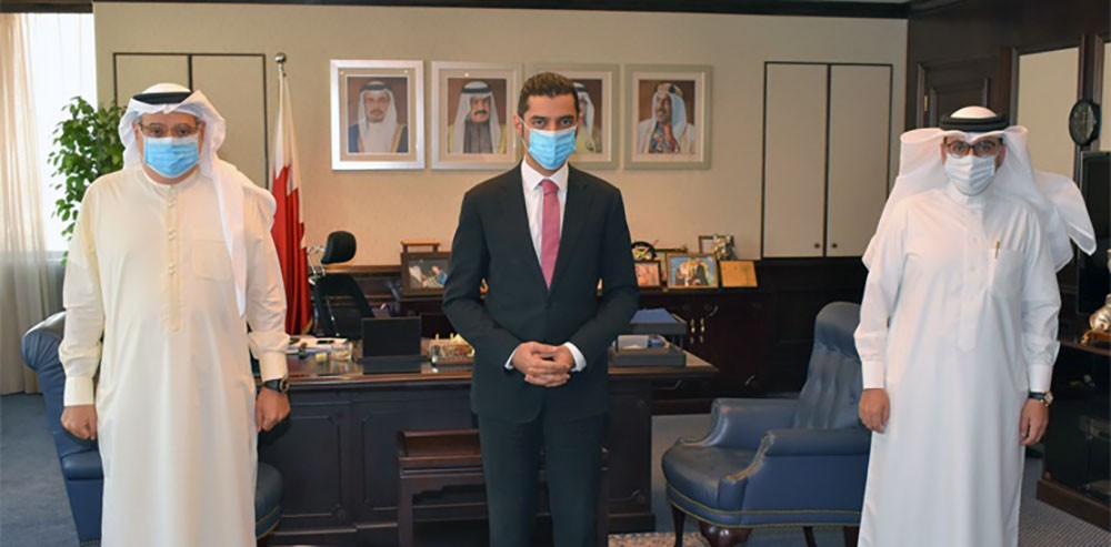 وزير الكهرباء والماء يستقبل محمد شريف بمناسبة تعيينه مديراً لإدارة العلاقات العامة والدولية