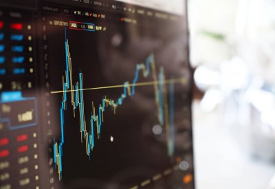 قفزة بتدفقات الأسواق الناشئة إلى 32 مليار دولار