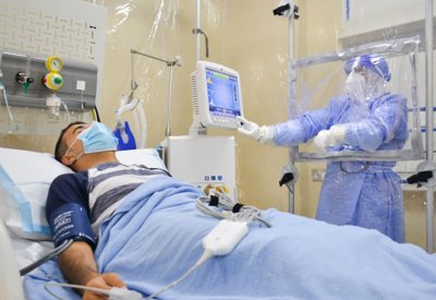 الخدمات الطبية الملكية توفر أحدث الغرف المتنقلة لعزل المشتبه بإصابتهم بفيروس كورونا