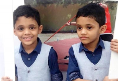 شقيقان توأمان جمعهما تحدي "التوحد" لتحقيق الامتياز